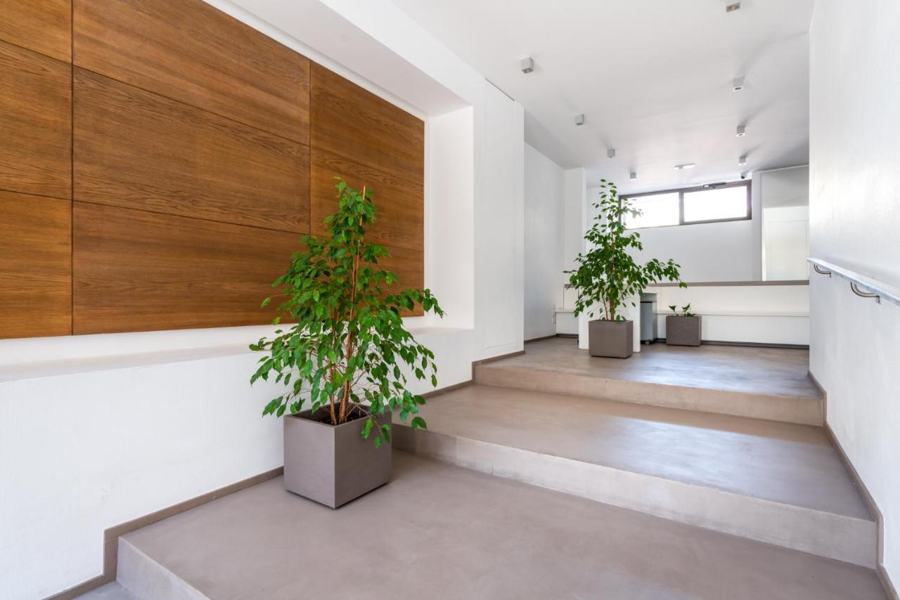 Central & Elegant Room Near The Station Bari Exterior foto